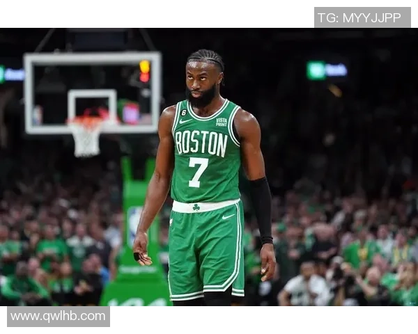 杰伦布朗谈现今篮球发展 NBA已不再是唯一焦点 杰伦布朗谈现今篮球发展 NBA已不再是唯一焦点