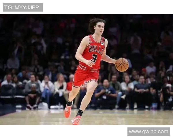 康宁汉姆关键手刀迫使吉迪出界 公牛挑战成功改判扭转比赛走势