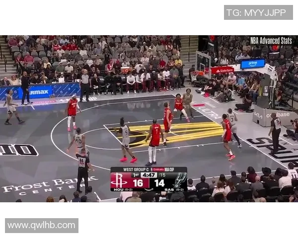 文班亚马空中接力完美暴扣 卡斯尔精准抛传助攻震撼全场