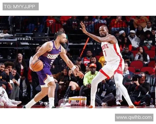 亚历山大连续73场砍下20分超越杜兰特独享历史第四仅次张伯伦神迹 亚历山大连续73场砍下20分超越杜兰特独享历史第四仅次张伯伦神迹